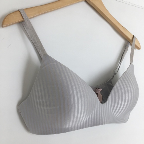 Victoria’s Secret Lightly Lined Wireless T-Shirt Bra Women’s 34C Silver Strip - Picture 4 of 12